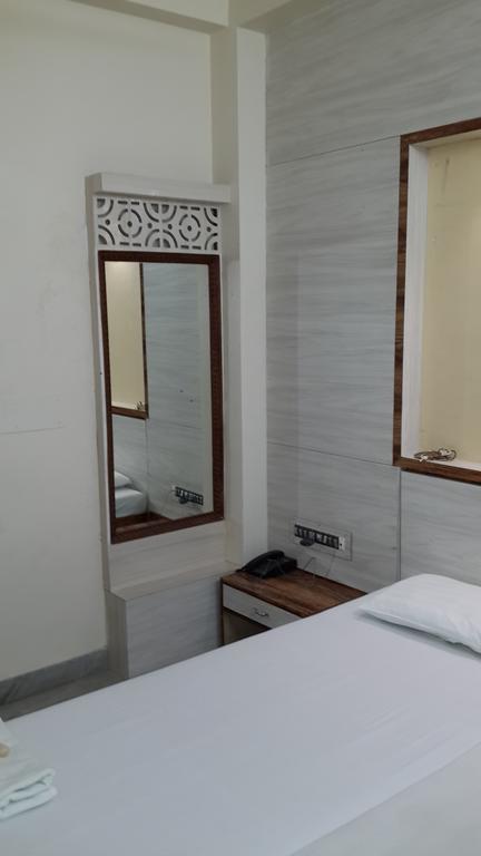 Rupasi Bangla Hotel Kalkutta Szoba fotó