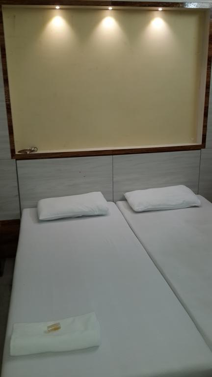 Rupasi Bangla Hotel Kalkutta Szoba fotó