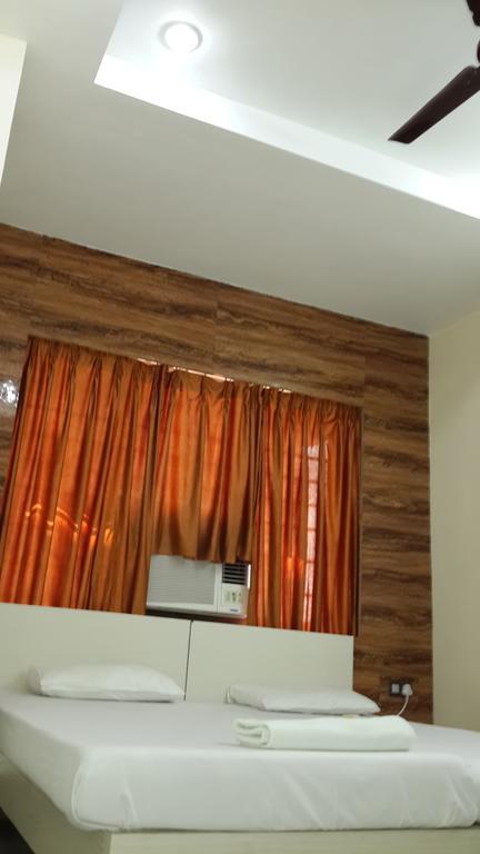 Rupasi Bangla Hotel Kalkutta Szoba fotó